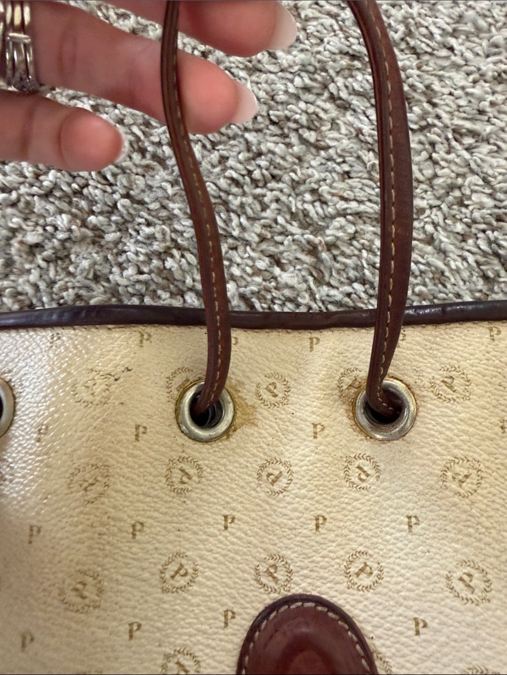 Vintage Pollini Cream and Brown Crossbody Drawstring Tote - Picture 7 of 10